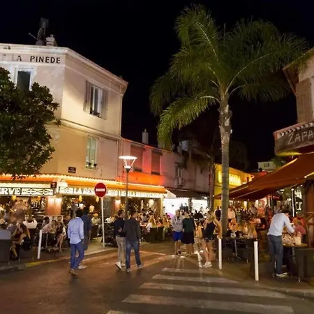 Cosy Holidays - Beach, Bars & Food At 10min Walk Apartman